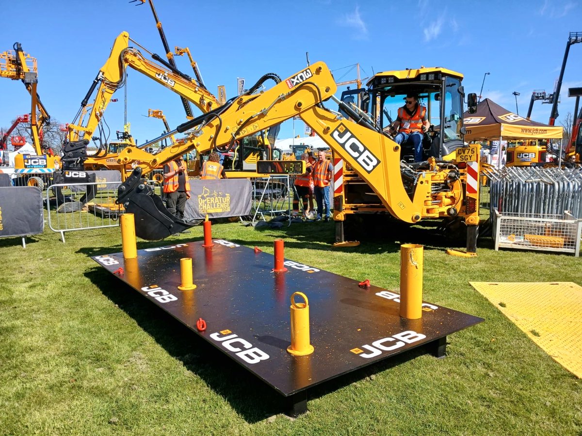 ScotPlantEvent's tweet photo. Who's ready for ScotPlant Day 2? Today is your final chance to visit the largest event for Scotland's plant industry at the Royal Highland Centre in Edinburgh. ScotPlant is FREE to attend. https://t.co/mjyEMIdWRI https://t.co/DeHf58WF7g
