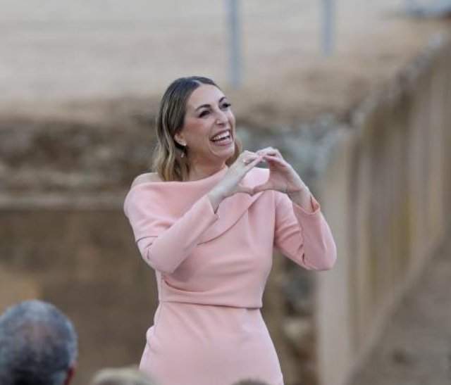 <a href="/rtvenoticias/">RTVE Noticias</a> La vergüenza ajena que da <a href="/MGuardiolaM/">María Guardiola</a> es así de grande.