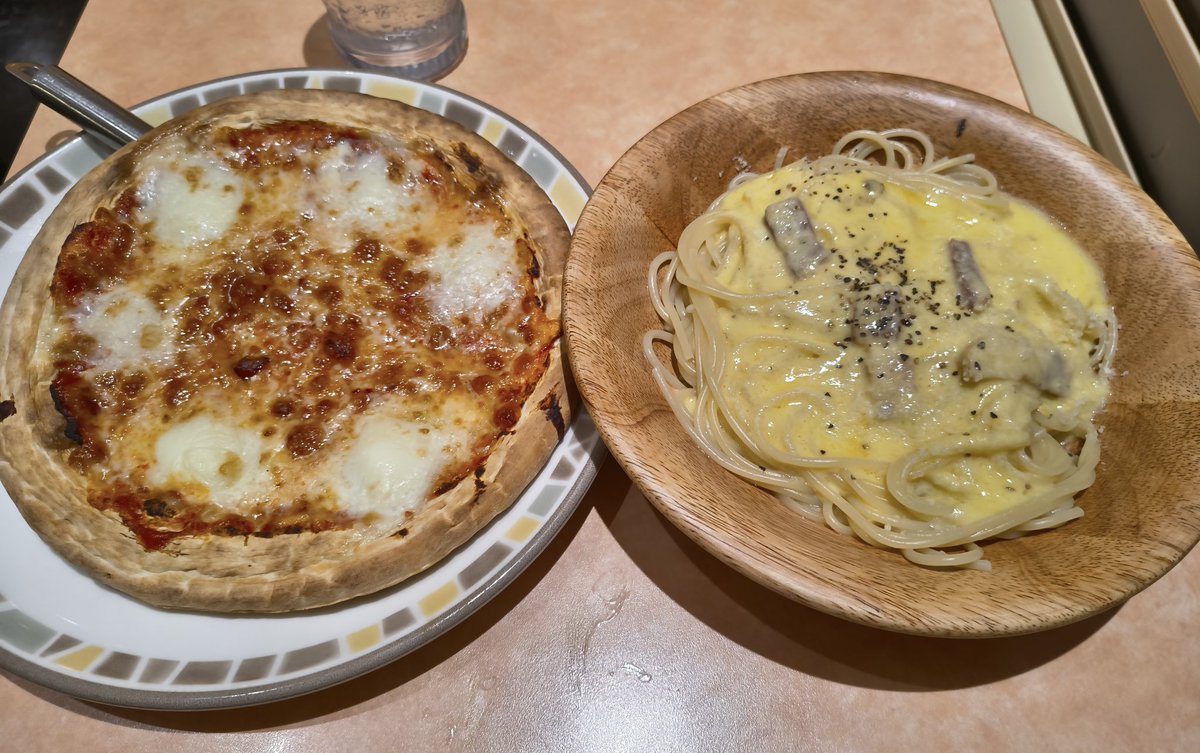 カモン tweet media