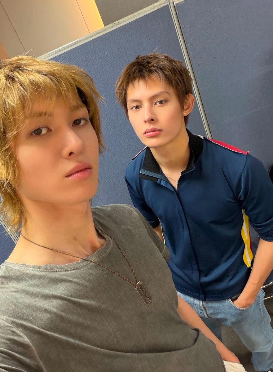 rubi 🦇 tweet media