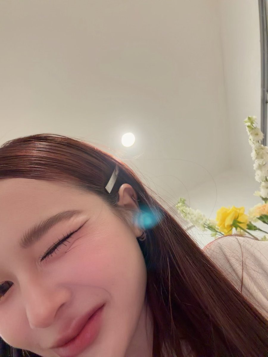 คิดถึงทุกคนแล้ววว

AFTERNOON TEA WITH TKNUR
#PaliinxTKNur