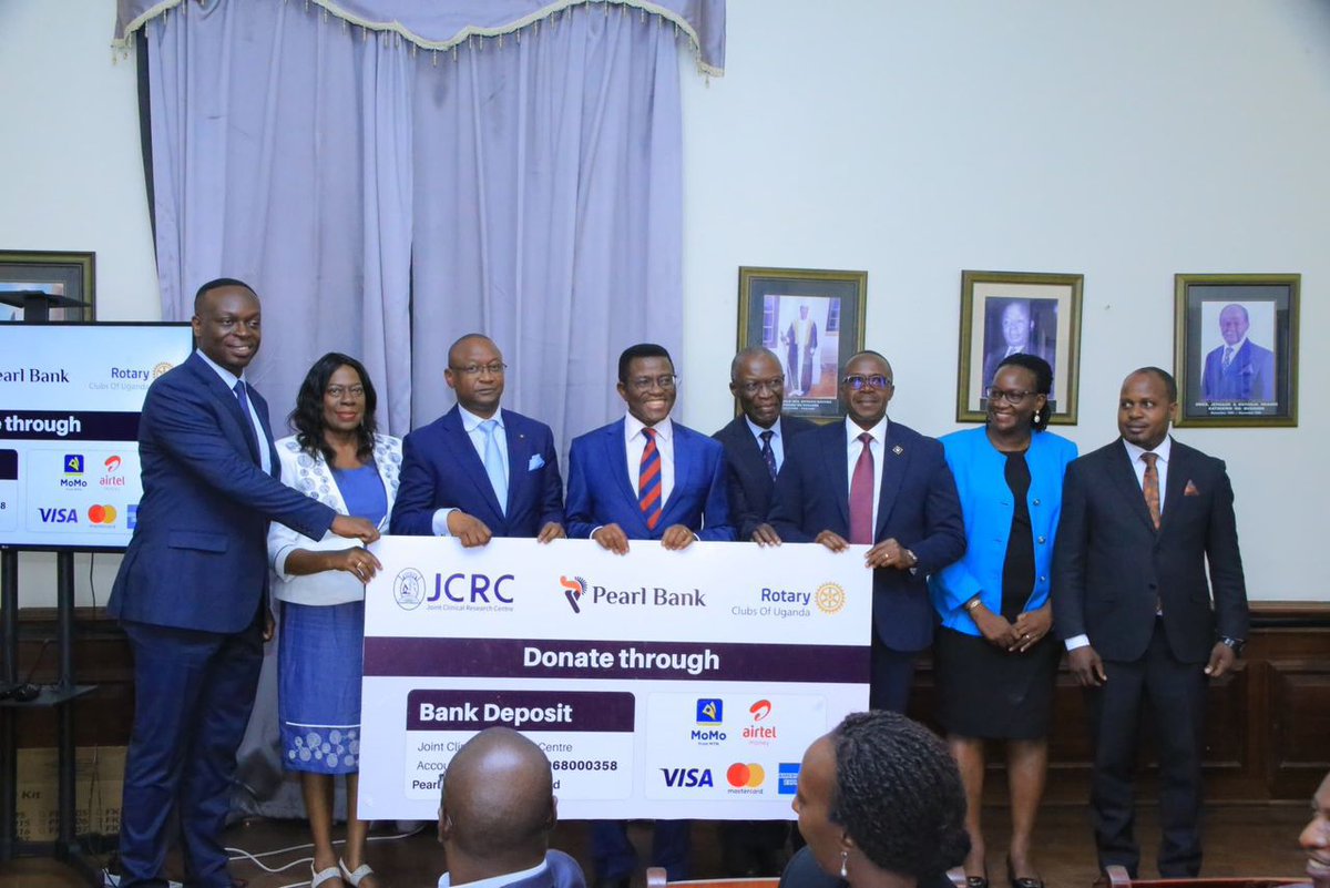 edwinpaul256's tweet image. Just lately, @rotaryd9213 together with @Pearlbankug, @jcrc_official1, @KlaSpringers led by Katikkiro Owek. Charles Peter Mayiga established the framework for raising money for the first bone marrow transplant facility in Uganda.🏥

#RotaryEyamba