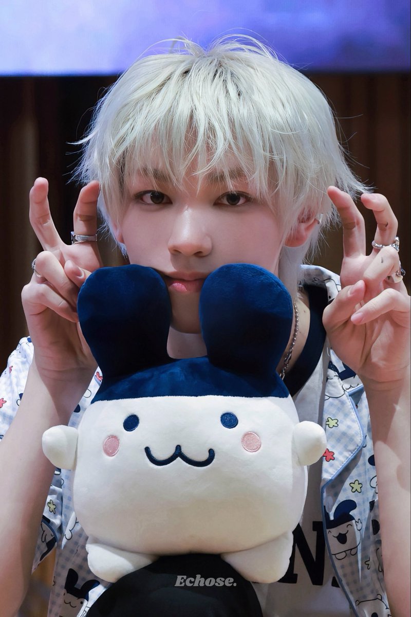 260424

#판저이 #范哲逸 #FANZHEYI  
#MODYSSEY #모디세이