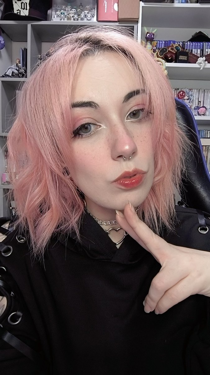 ♚✝..Kisaki-ラウラ..✝♚ ⭕Deviant tweet media