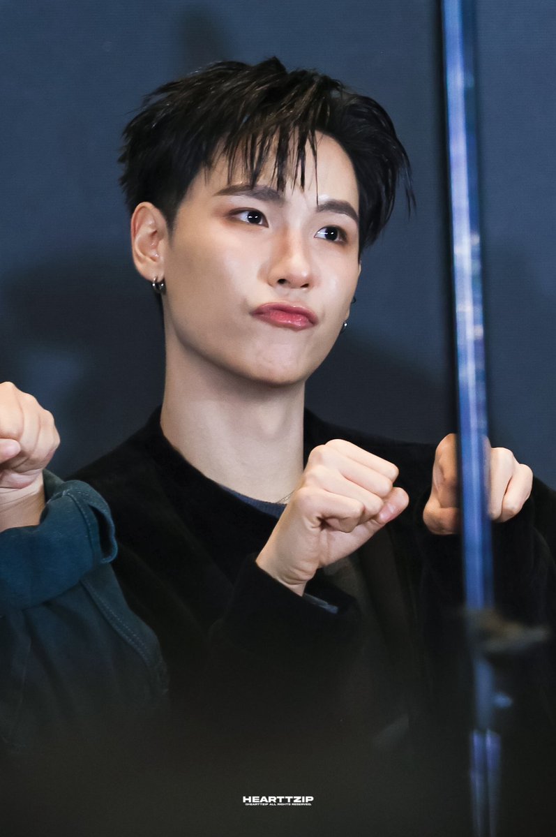 💘 𝙕𝙄𝙋. tweet media