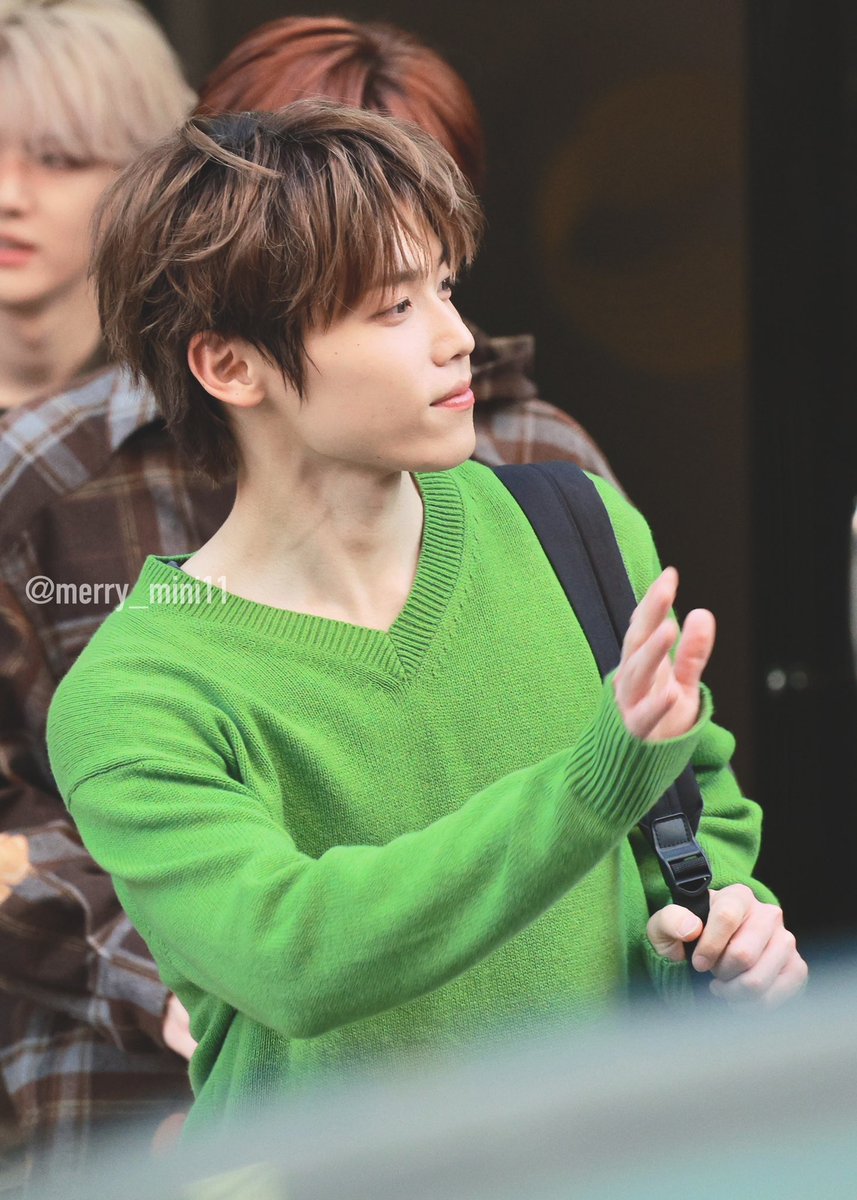 메리メリ tweet media