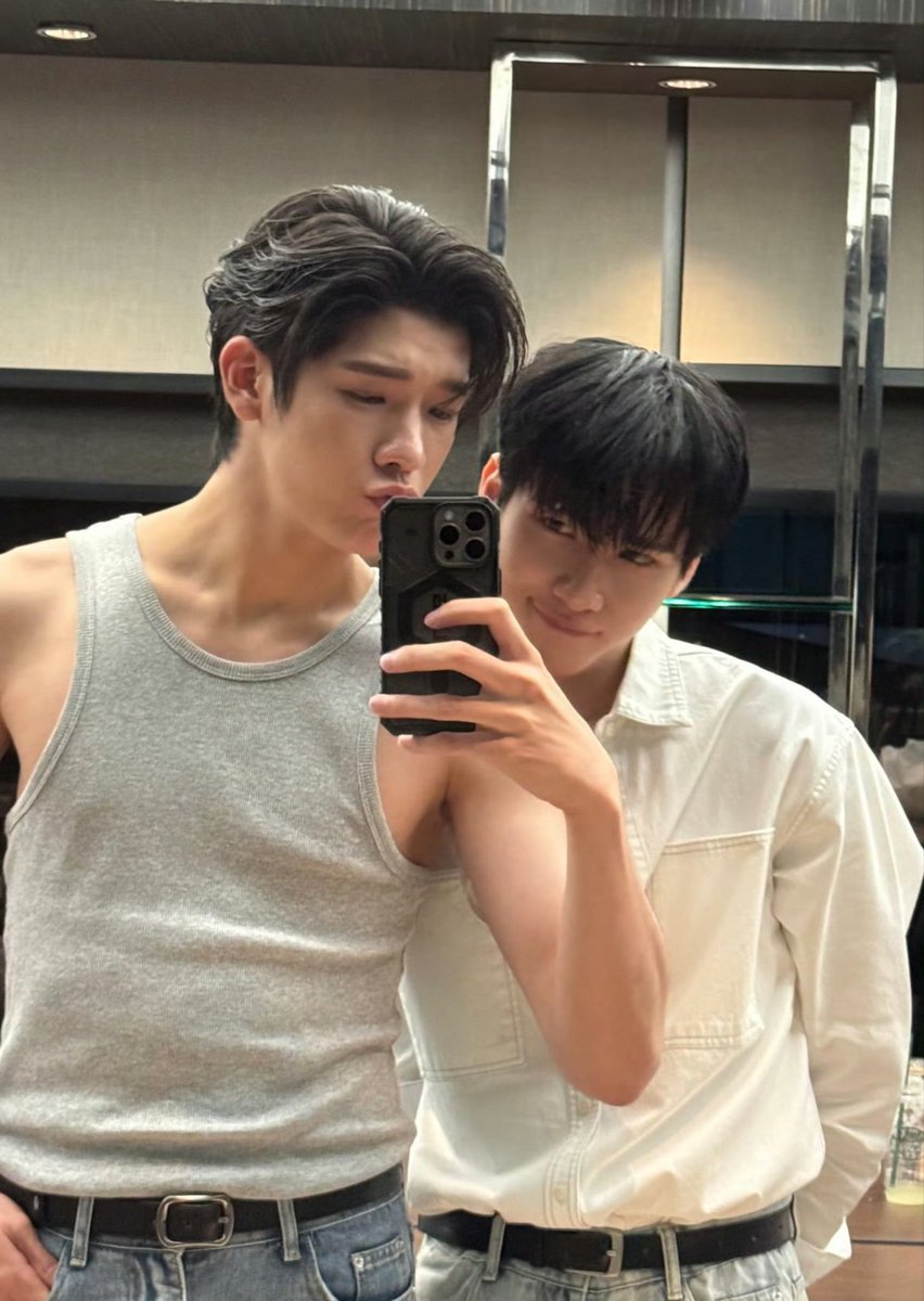 Zenigame2462's tweet image. ติ๋มจริงรึป่าวน้าาา​ ติ๋มจิงรึป่าวเอ่ยย🫠
#jimmyohm