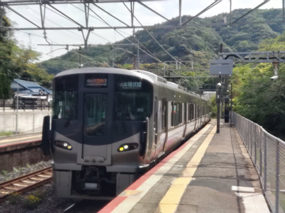 こときん tweet media