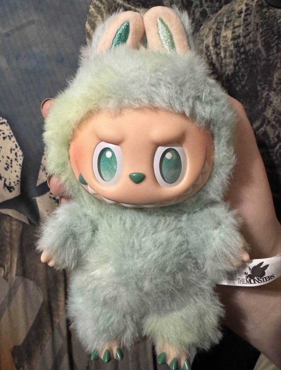 Autumn 🦈 tweet media