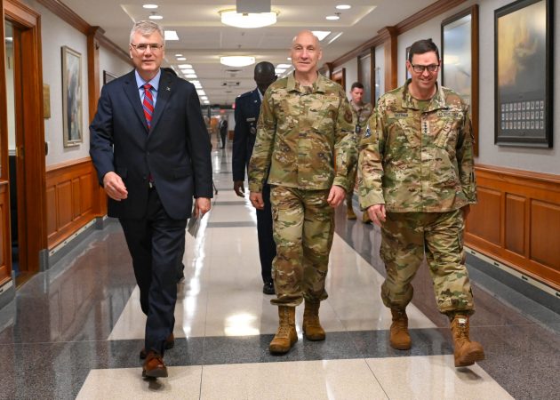 Troyemeink's tweet image. Confidence in every step, commitment in every mission.Walking with purpose, leading with strength 🇺🇸
#Leadership #Service #Discipline #MilitaryLife #Respect #Duty #Honor #Focus #MissionReady #Teamwork