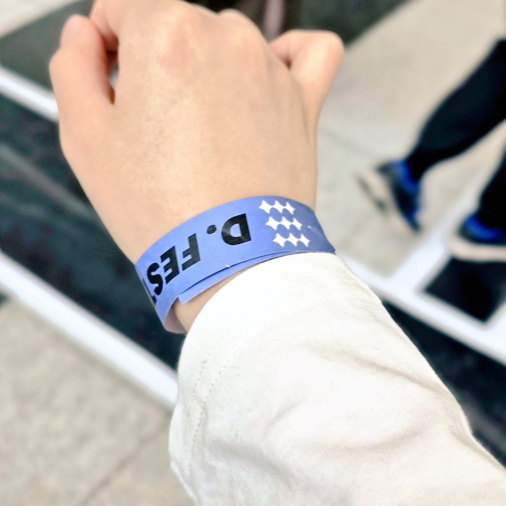 p | 마카 tweet media
