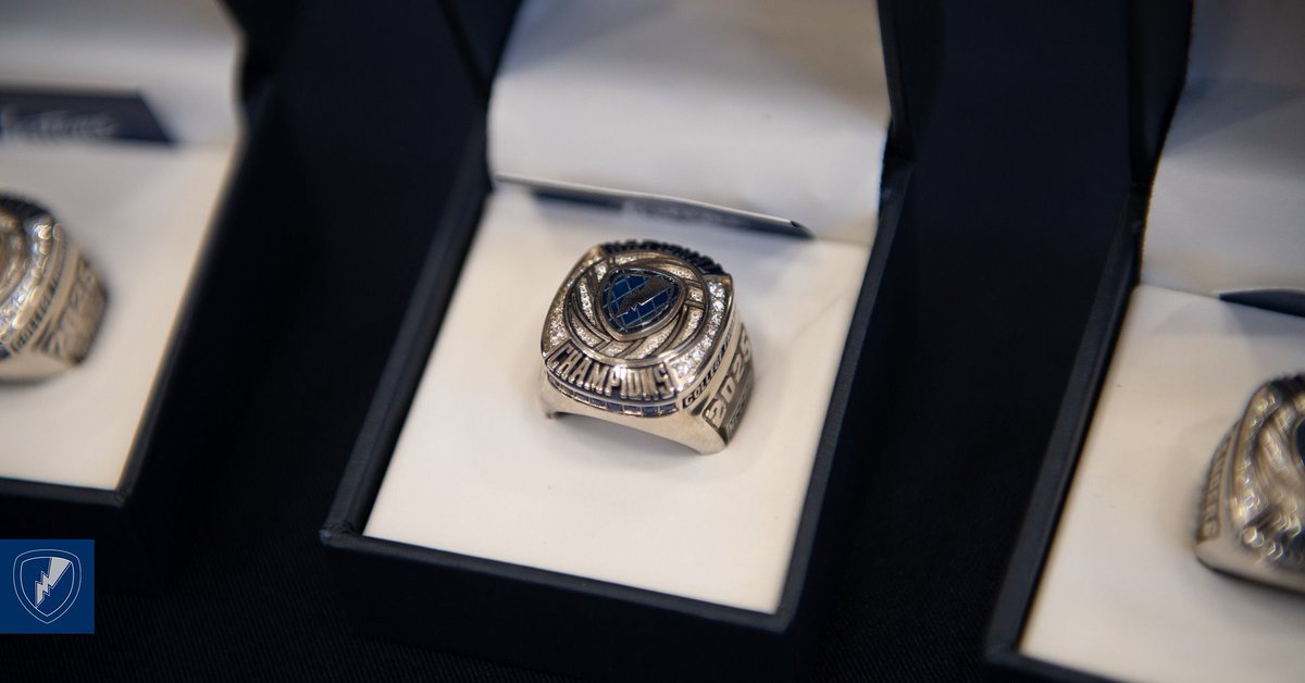 mccathletics's tweet photo. Bling, Bling ✨

💍 Night for the 2025 @TheNCCAA Division II Volleyball National Champs! ⚡️🏐🏆

#RollThunder https://t.co/r4ZL86Gh2r