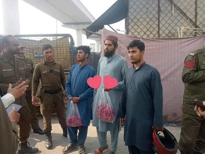 Sana Fatima Razvia tweet media