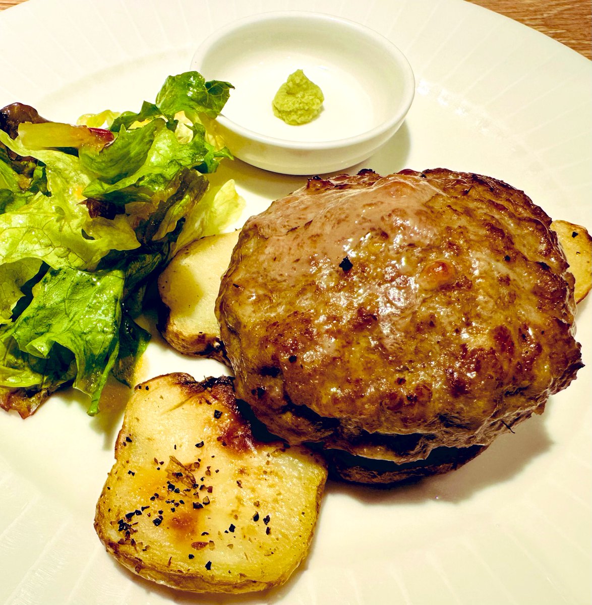 マボロシ tweet media