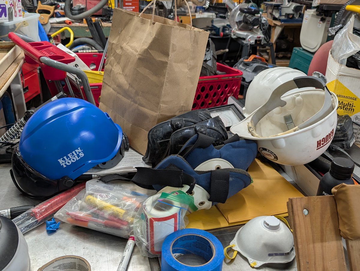 WSToolLibrary's tweet photo. It’s happening!

Take a look at all the fun stuff waiting to be discovered. See something that catches your eye? Come on by early and snag it before it’s gone. Whether you’re hunting for a specific tool or just love a good treasure hunt, it’s going to be a great day to stop by. https://t.co/5vQsnwktmZ