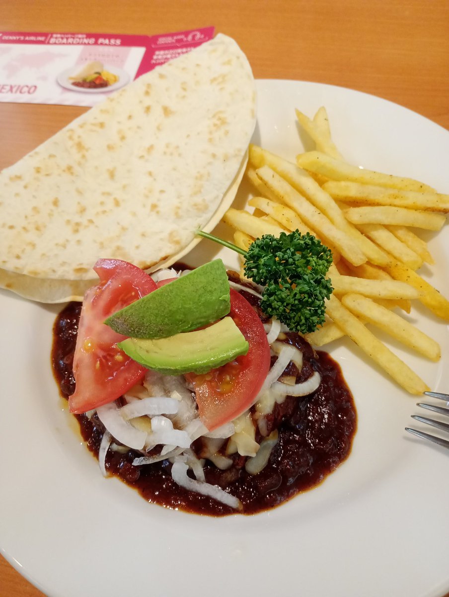 じゃー tweet media