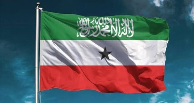 haadka's tweet photo. In one word, describe Somaliland https://t.co/5hQUkpPa8E