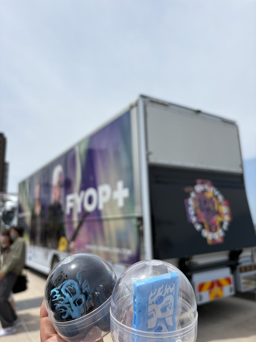 ゆー@2000 tweet media