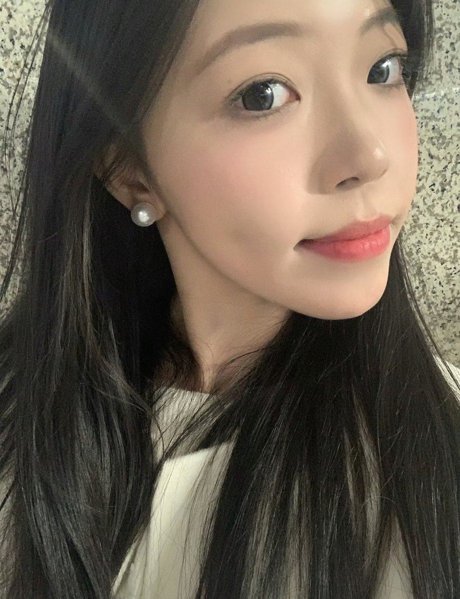 没有男人活不了 tweet media