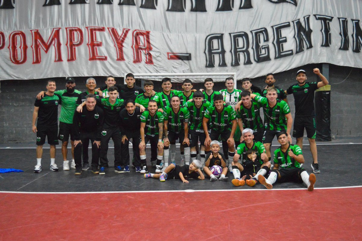 Futsal Nueva Chicago tweet media