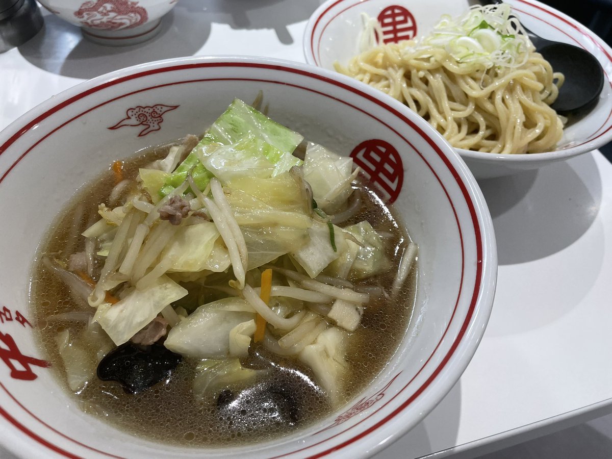 sakyooath's tweet image. T&amp;amp;Cと冷やし醤油のつけ汁二刀流ほんと最高なんだよなあ👍
#冷やし醤油タンメン　#蒙古タンメン中本
#t&amp;amp;c