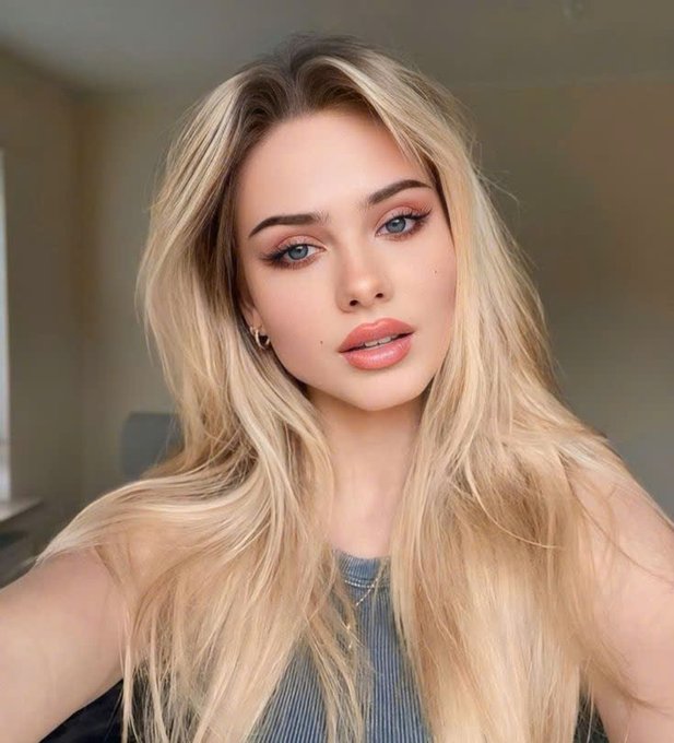 Daisy Maxwell tweet media