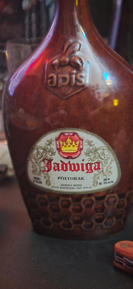 b_a_mac's tweet photo. @TheMutantFam @therealjoebob @Fadingarcader @kinky_horror I did Apis Jadwiga. So yummy https://t.co/eImxqnrEEg