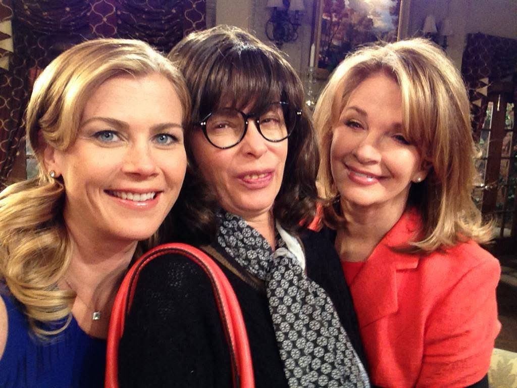 Eileen Davidson Days of Our Lives Fans tweet media