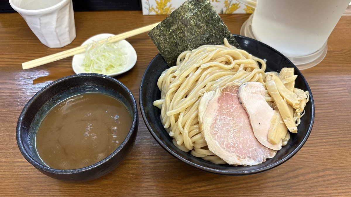 こぶ茶 tweet media