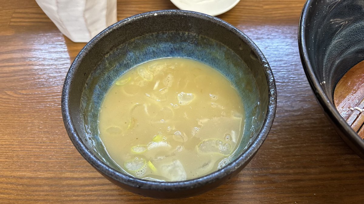 こぶ茶 tweet media