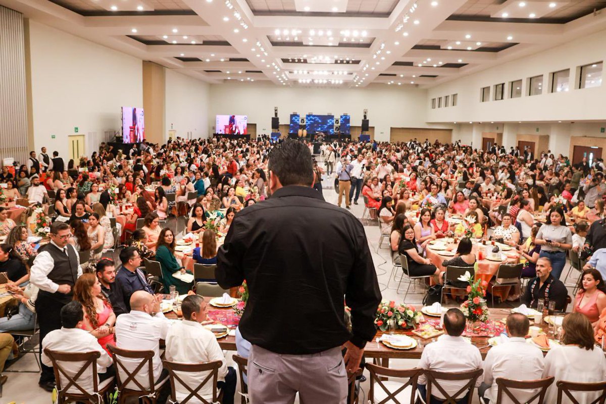 SNTE Sección 40 tweet media