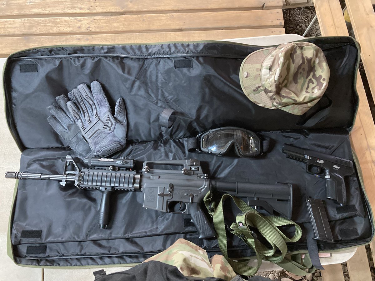 kazzyxr50motard's tweet photo. 4月のサバイバルゲーム🪖
SEALSにて
MARUI COLT M4 A1
MARUI FN Five-seveN
#サバイバルゲーム
#サバゲー
#MARUI
#SEALS https://t.co/2w04JgTgbP