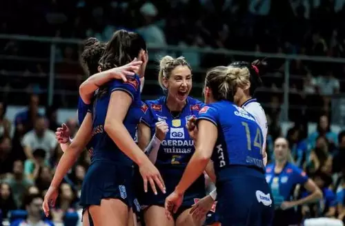 WiniSports's tweet photo. FINAL DEFINIDA NA SUPERLIGA FEMININA🏐

Minas e Praia Clube vão disputar mais uma decisão da Superliga!

O Minas confirmou a vaga após vencer o Osasco, enquanto o Praia passou pelo Sesc Flamengo nas semifinais.

🔰A grande final será no dia 03/05, às 10h, com transmissão da TV Globo e SporTV2