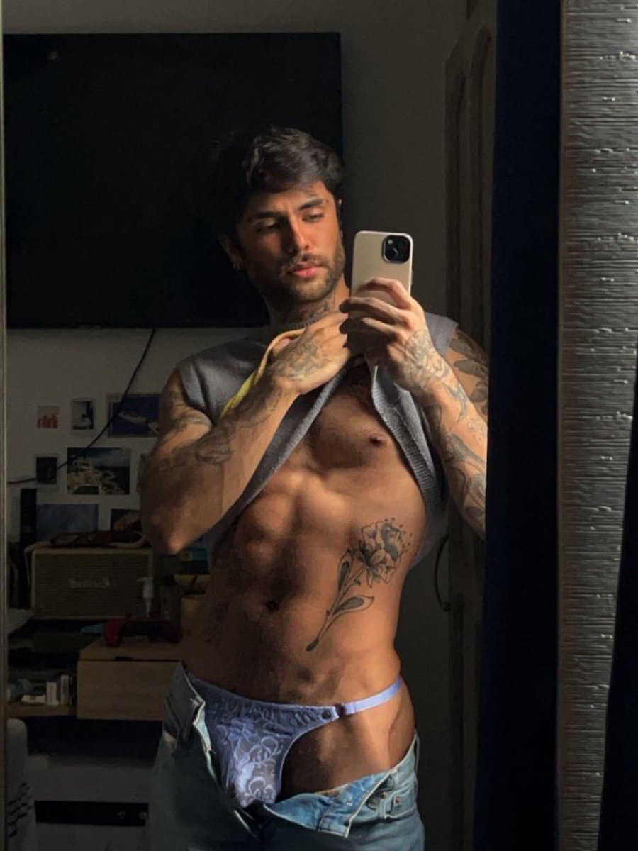 SticksnStonesJocksnThongs tweet media