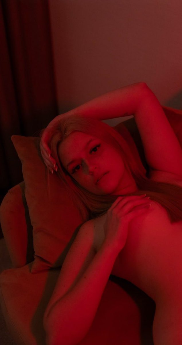 ꧁༺ 𝕹𝖎𝖓𝖆 𝒍𝒐𝒗𝒆 ༻꧂ tweet media