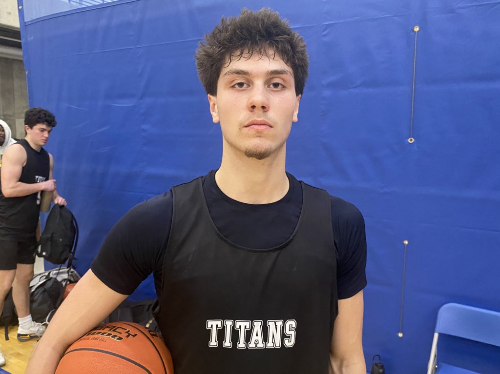 RyanJamesMN's tweet photo. Northstar Titans 68
Powerhouse 56
@PHCircuit 

@NorthstarTitans: Bryce Gaustad 29pts/16rb/5bl (10-20fg, 6-10ft 3 3s), Cody Benson 12pt/7rb (5-9fg), Cal Spencer 11pts (3-8fg)

PH. Donte Branch 19pts/6rb/4ast (7-13fg, 5 3s), Elijah Benepe 15pts/12rb (6-14fg) https://t.co/ngt3B6IJQV