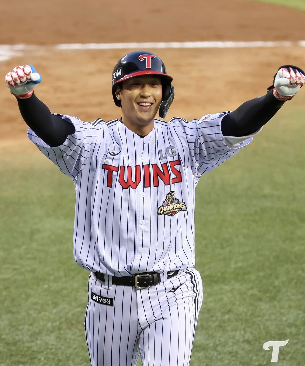 TheKnightCapper's tweet photo. 🇰🇷 WAKE &amp; CASH 🇰🇷

KBO IS LIVE 🚨

MEGA LOTTOS + Bomb Loaded 🔥

Get them here EARLY ⤵️

25% off promo ➡️ TakeOff25
https://t.co/ATPkgSoJ3v

Like❤️ + Repost♻️ + Comment🗣️

Sending full card to 10 people who Like+RT+Comment “ KBO KING “ https://t.co/HudVh4YsMP