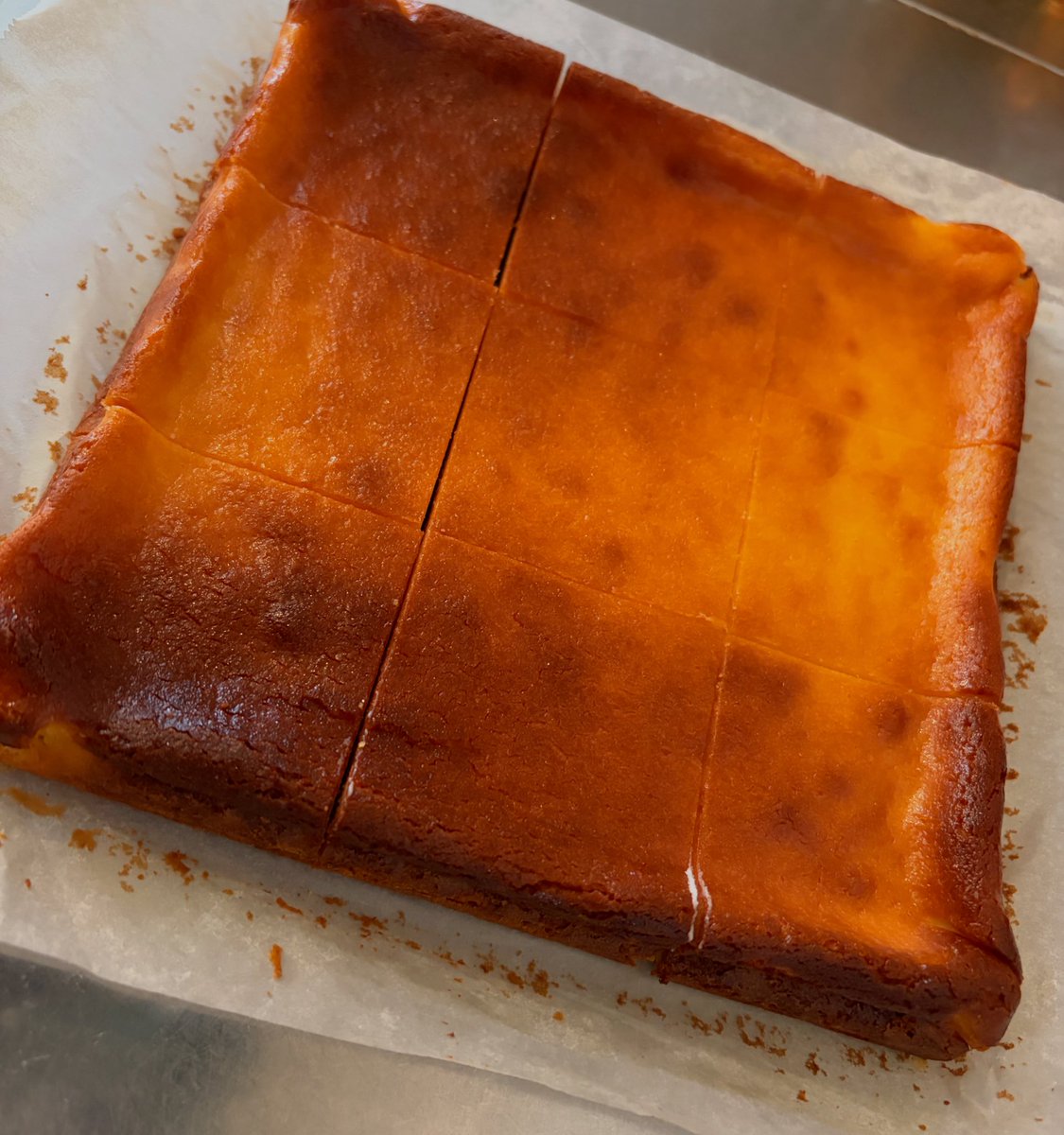 久しぶりにノーマルチーズケーキと抹茶のチーズケーキを焼きました！
土日の12時台は空いていてオススメ😊✨