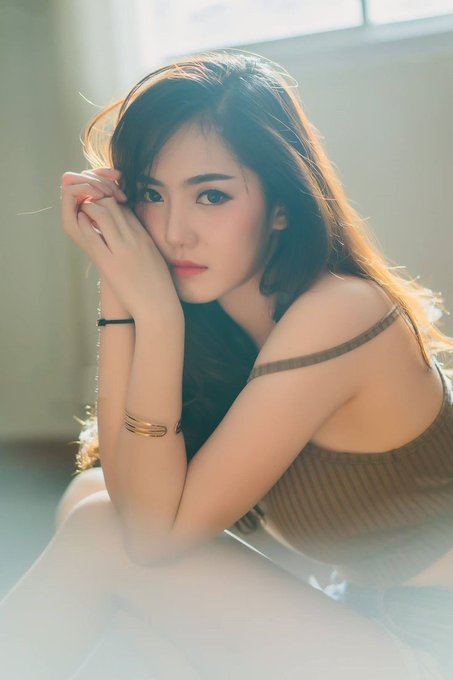 Daisy Maxwell tweet media