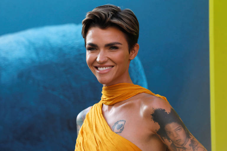Ruby Rose pode ser presa na Austrália e ter que pagar multa de 5 milhões de dólares caso perca processo de assédio que moveu contra Katy Perry. A atriz resolveu recentemente deixar o país e se mudar para os Estados Unidos. 
.