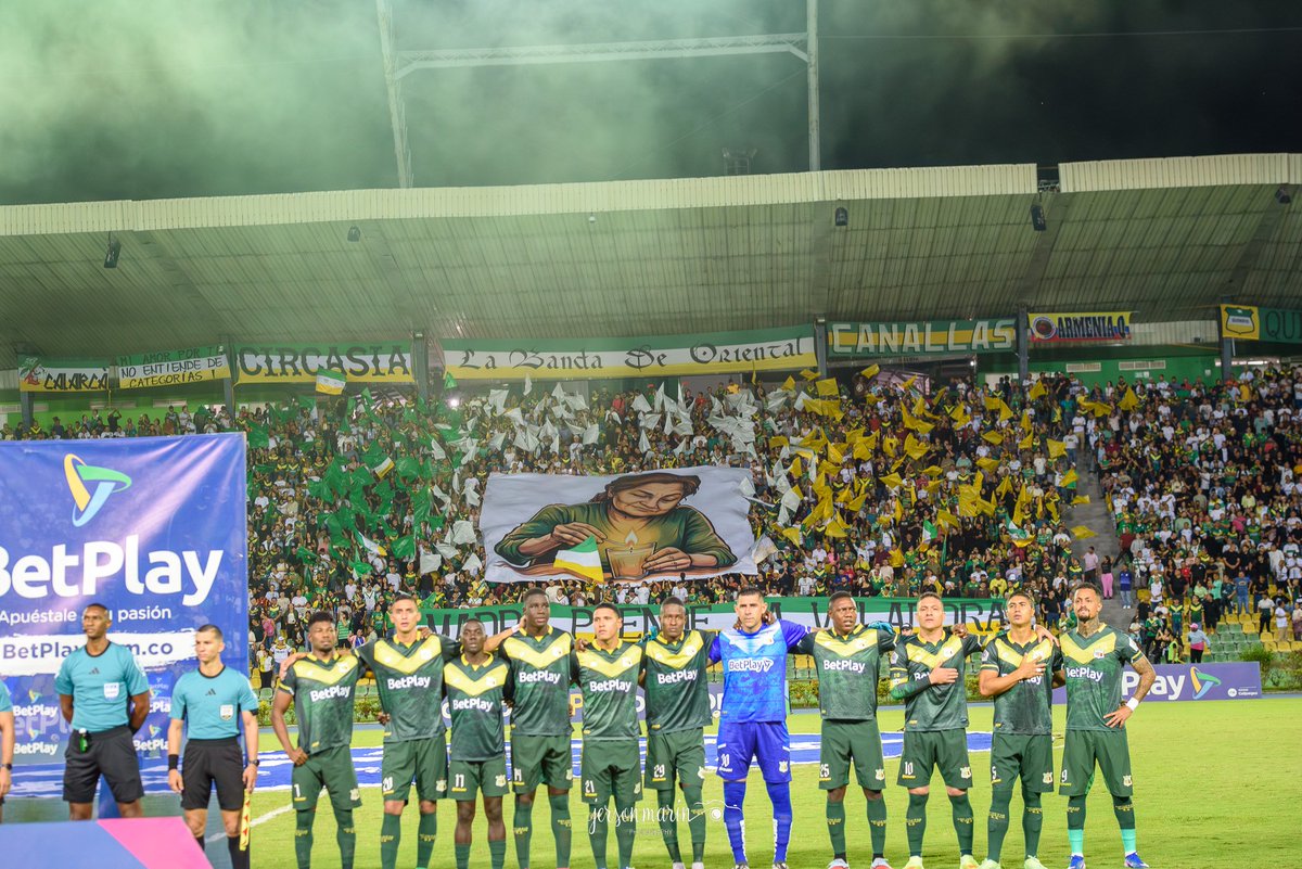 QUI 2️⃣-1️⃣ ENV

Finaliza el partido en el estadio Centenario 

Gran victoria en casa +3 puntos gracias por alentar hasta el último minuto.

¡TODOS JUNTOS POR EL OBJETIVO!

🟢⚪🟡