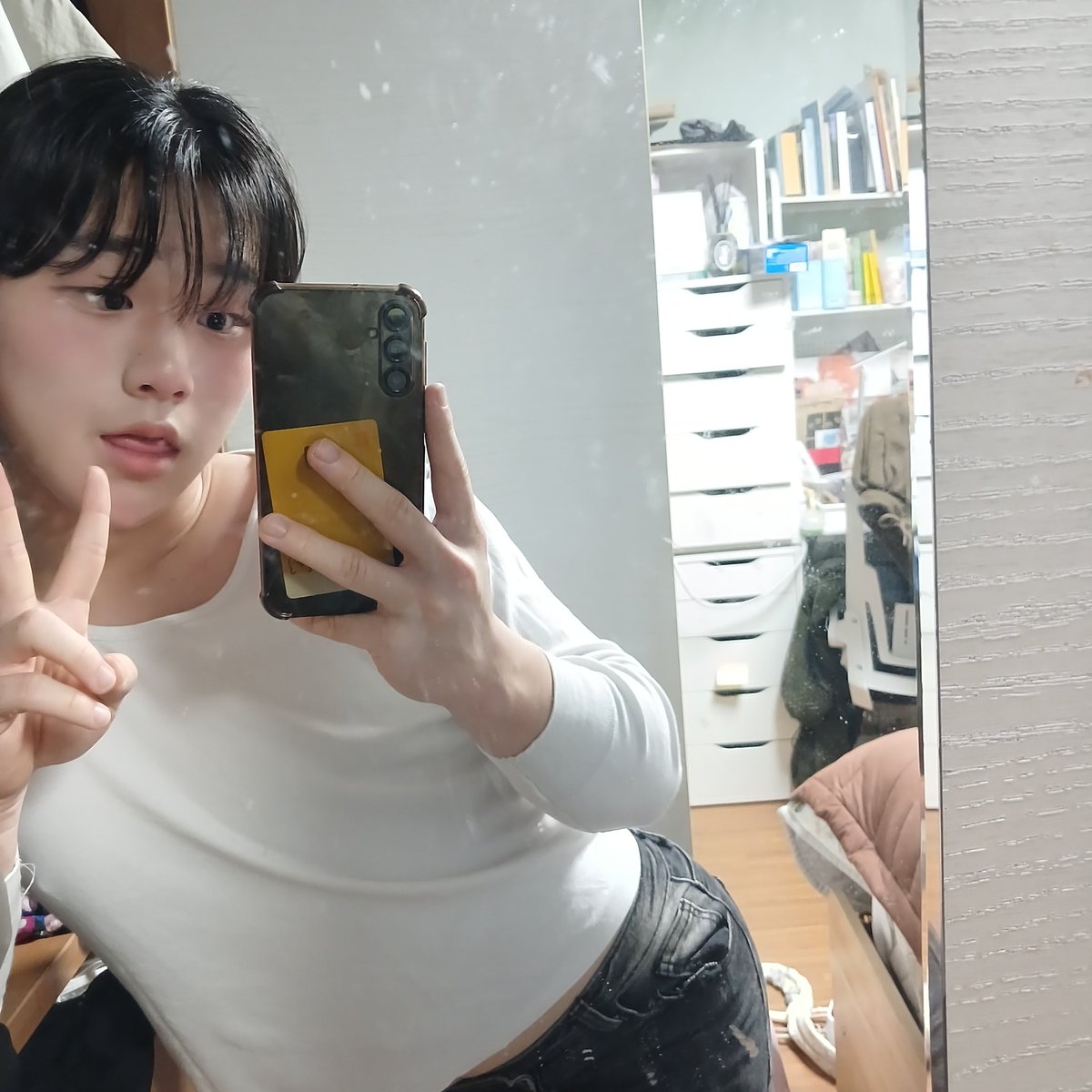 백현주 tweet media