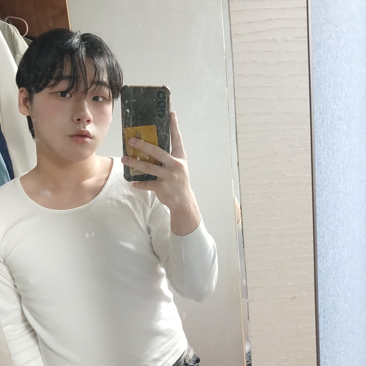백현주 tweet media