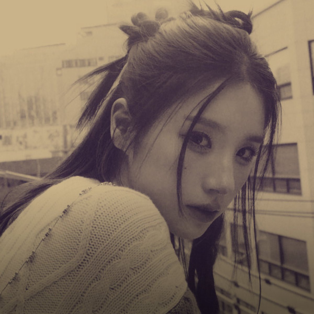 𝘈𝘙𝘌𝘕 𝘓𝘈𝘙𝘈𝘚𝘞𝘐𝘛𝘈 tweet media