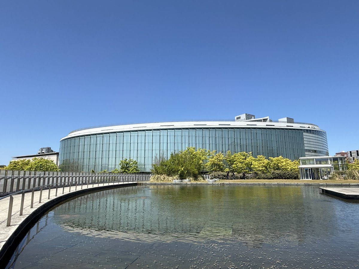 drasticreform's tweet photo. ツアー最終日、信濃川のほとりに建つ劇場でみなさまをお待ちしております。

#iaku
#粛々と運針 https://t.co/knG84OWRf1