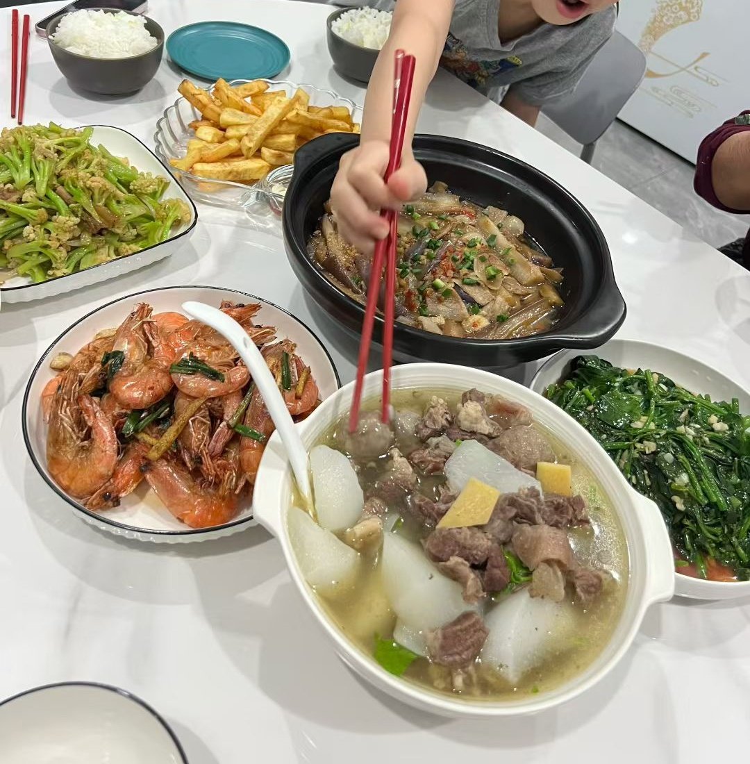 黄华毛 tweet media