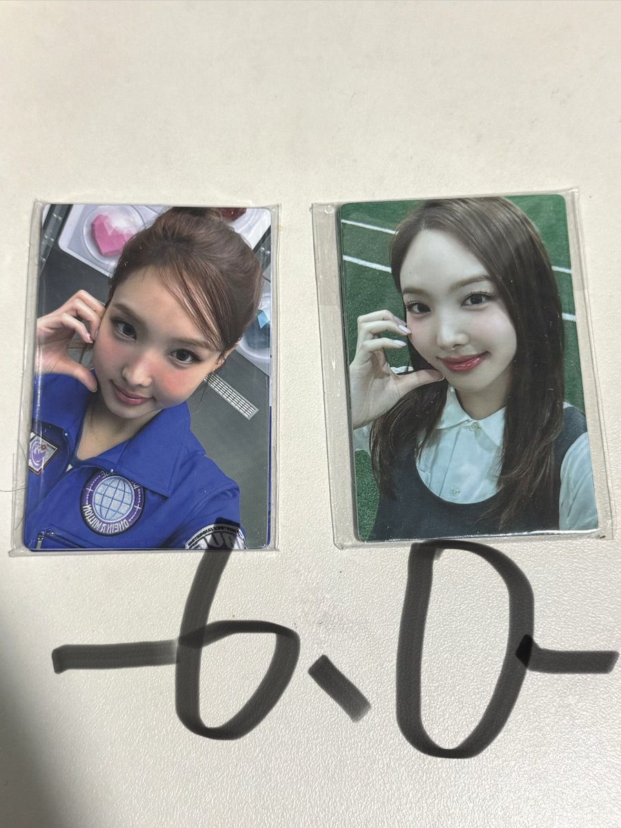 monster4ever0's tweet photo. 트와이스 포카 팝니다 twice photo card
트와이스 팬미팅 포카 세트 10주년
같이 6.0sell✅중등기+0.2

dm주세요^^please dm

트와이스 나연 정연 모모 사나 지효 미나 다현 채영 쯔위 원스 콘서트 팬미팅 양도 판매 포카 포토카드 원스 팝업 슈스제 슈퍼스타제이와이피 미션 럭드 교환 https://t.co/eZqK7Iw7Ku