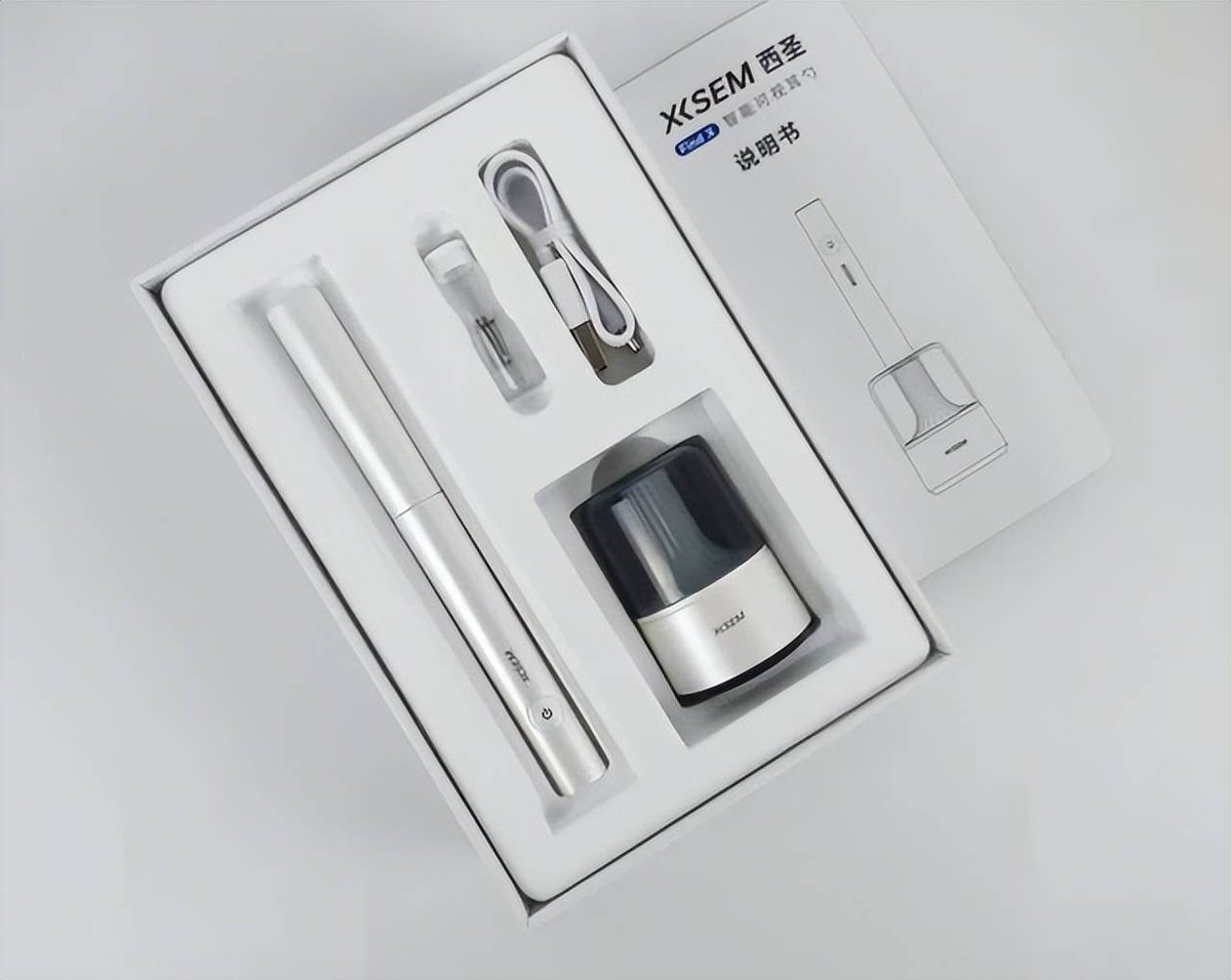 MenonQuentin's tweet photo. Unboxed my new [产品类别，如wireless earbuds/knit sweater]—packed with care, arrived perfectly!  Can’t wait to use it daily! #UnboxingDay #NewFind https://t.co/trBz01TajH