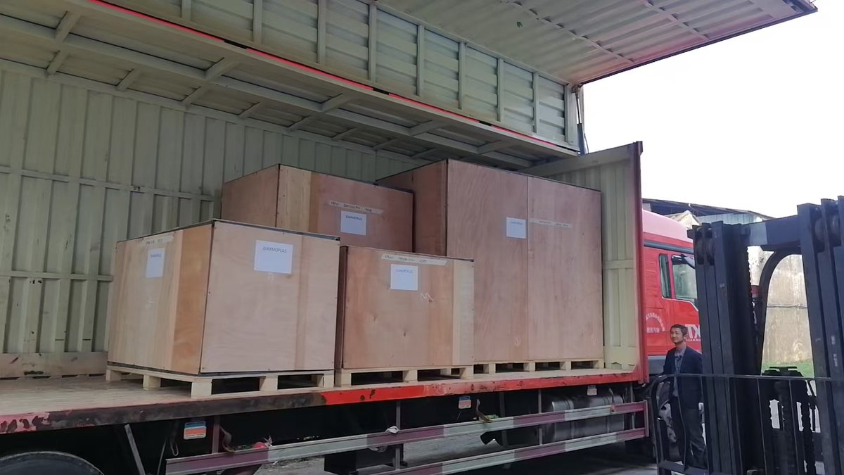 MeixinCrystal's tweet image. Happy Weekend! 

See You&amp;amp;Good Luck🤞
Show your power and strength at customer’s factory💯

#brush #brushmachine #brushmaking #brushmakingmachine #brushmachinery #cncbrushmachine #meixinmachine #meixinbrushmachine #meixinbrushmachinery #broommachine #broommakingmachine