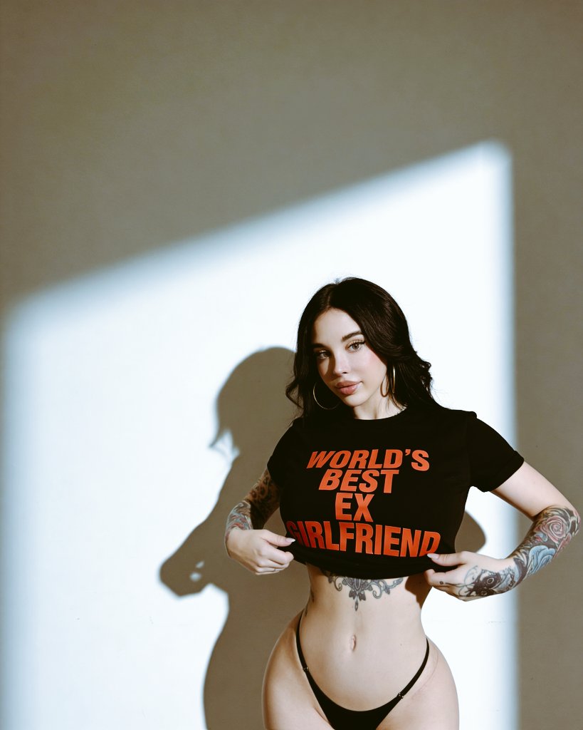 GUILTYPLXASURE's tweet photo. ㅤㅤㅤㅤㅤㅤㅤㅤㅤ
ㅤㅤㅤㅤㅤㅤworlds best 
ㅤㅤㅤㅤㅤㅤex girlfriend. https://t.co/b4mjix4AOw